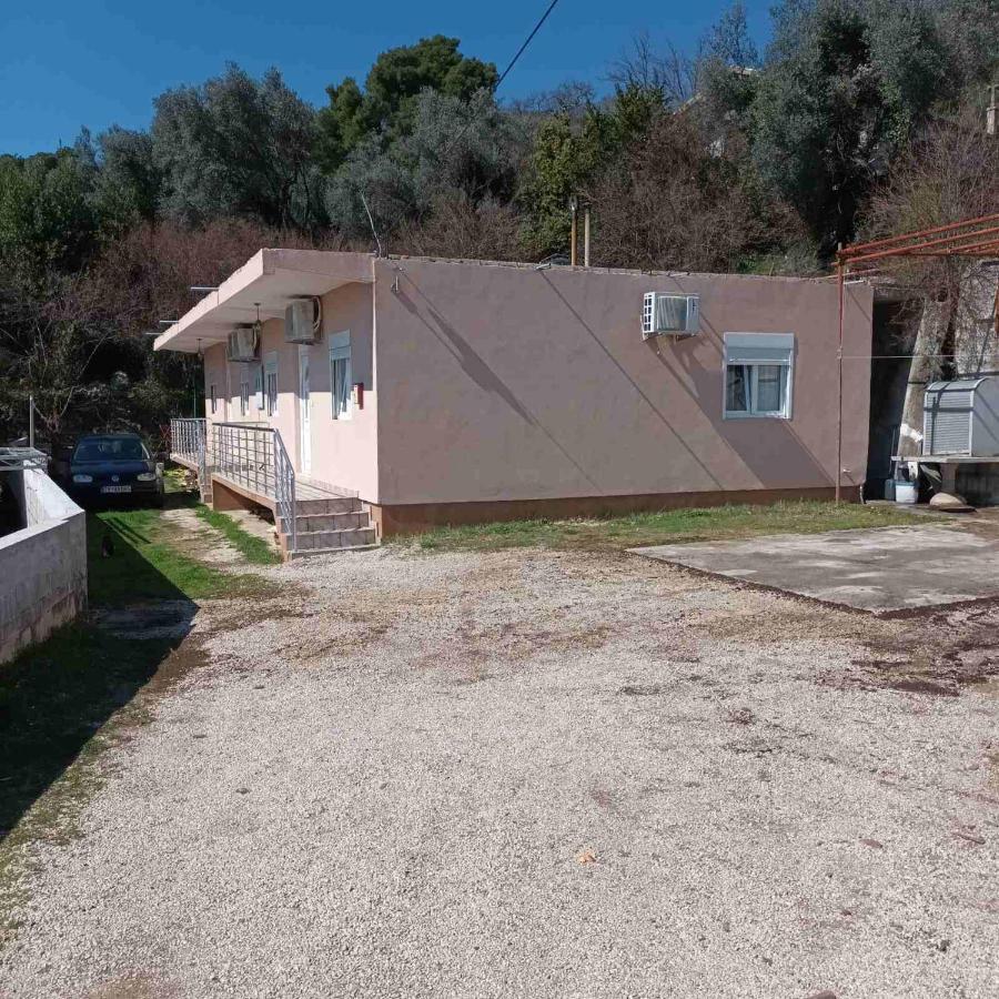 Mrcevac Apartment Tanja מראה חיצוני תמונה